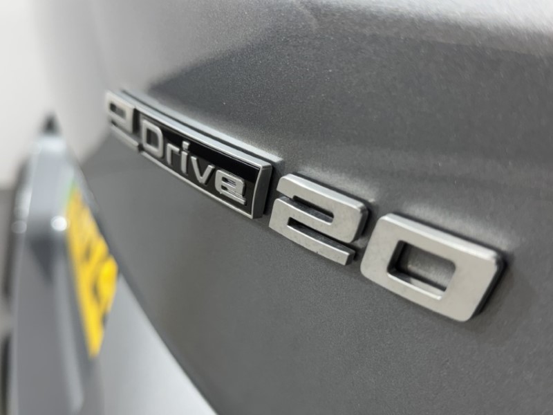 2025 (75) BMW iX2 150kW eDrive20 Shadow Edition 65kWh 5dr Auto 5585928