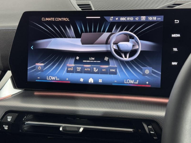 2025 (75) BMW iX2 150kW eDrive20 Shadow Edition 65kWh 5dr Auto 5585913