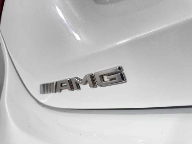2020 (70) MERCEDES-BENZ A CLASS A35 4Matic Premium Plus 5dr Auto 5622221