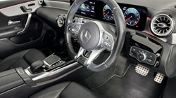 2020 (70) MERCEDES-BENZ A CLASS A35 4Matic Premium Plus 5dr Auto 5622206