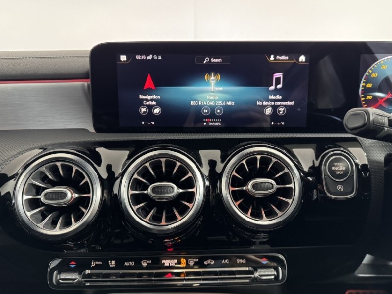 2020 (70) MERCEDES-BENZ A CLASS A35 4Matic Premium Plus 5dr Auto 5622190