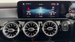 2020 (70) MERCEDES-BENZ A CLASS A35 4Matic Premium Plus 5dr Auto 5622190