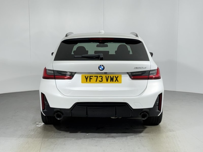 2023 (73) BMW 3 SERIES 320d MHT M Sport 5dr Step Auto 5580430