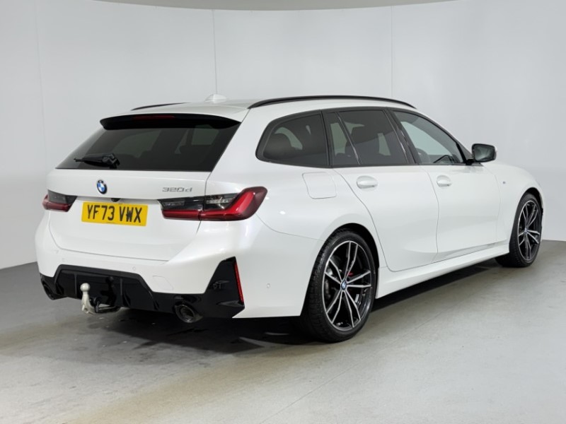 2023 (73) BMW 3 SERIES 320d MHT M Sport 5dr Step Auto 5580448
