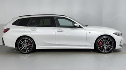 2023 (73) BMW 3 SERIES 320d MHT M Sport 5dr Step Auto 5580436