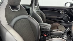 2023 (23) MINI HATCHBACK 1.5 Cooper Sport 3dr Auto 5577266