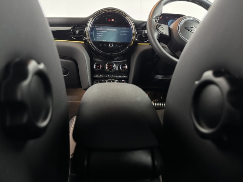 2023 (23) MINI HATCHBACK 1.5 Cooper Sport 3dr Auto 5577315