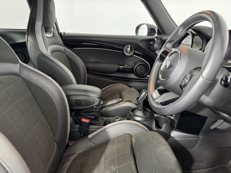 2023 (23) MINI HATCHBACK 1.5 Cooper Sport 3dr Auto 5577265