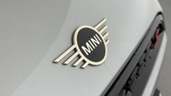 2025 (25) MINI COOPER 2.0 S Classic 5dr Auto 5590802