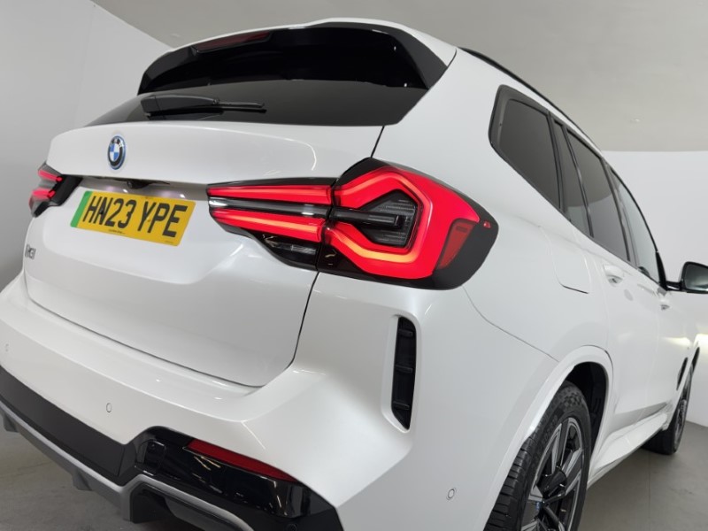 2023 (23) BMW iX3 210kW M Sport 80kWh 5dr Auto 5599304
