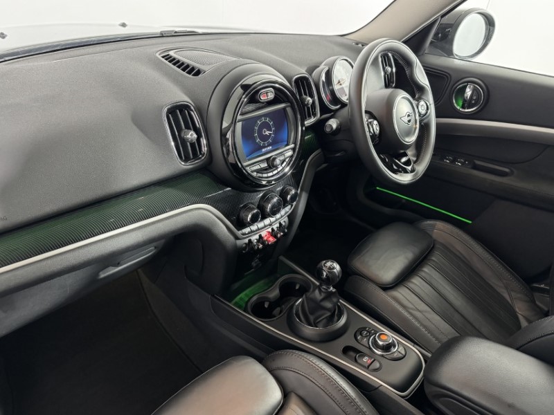 2020 (69) MINI COUNTRYMAN 1.5 Cooper Exclusive 5dr 5582800