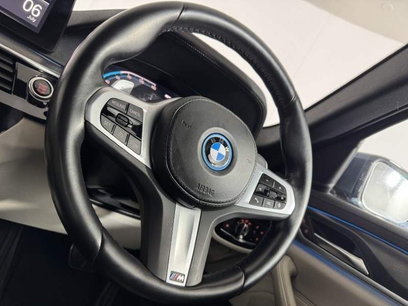 2023 (23) BMW 5 SERIES 530e M Sport 4dr Auto 5580939