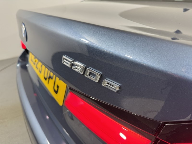 2023 (23) BMW 5 SERIES 530e M Sport 4dr Auto 5580958