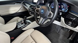 2023 (23) BMW 5 SERIES 530e M Sport 4dr Auto 5580946