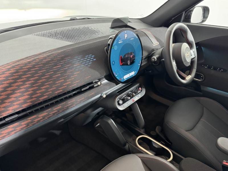 2025 (75) MINI ACEMAN 160kW SE Sport 54kWh 5dr Auto 5604237