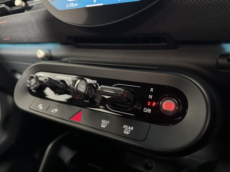 2025 (75) MINI ACEMAN 160kW SE Sport 54kWh 5dr Auto 5604215