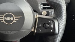 2024 (74) MINI COOPER 1.5 C Sport 3dr Auto 5580673