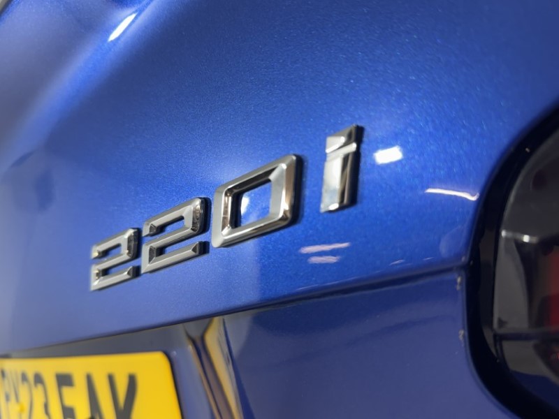 2023 (23) BMW 2 SERIES 220i M Sport 2dr Step Auto 5593062