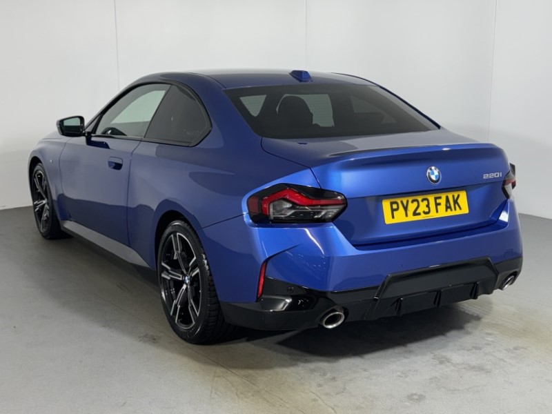 2023 (23) BMW 2 SERIES 220i M Sport 2dr Step Auto 5593071