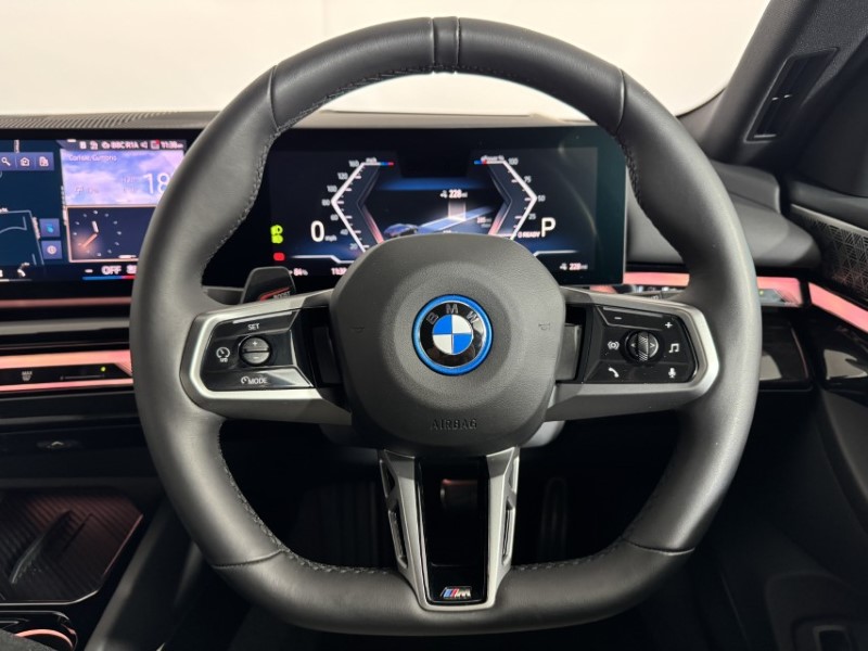 2025 (75) BMW I5 250kW eDrive40 M Sport Pro 84kWh 5dr Auto 5588186