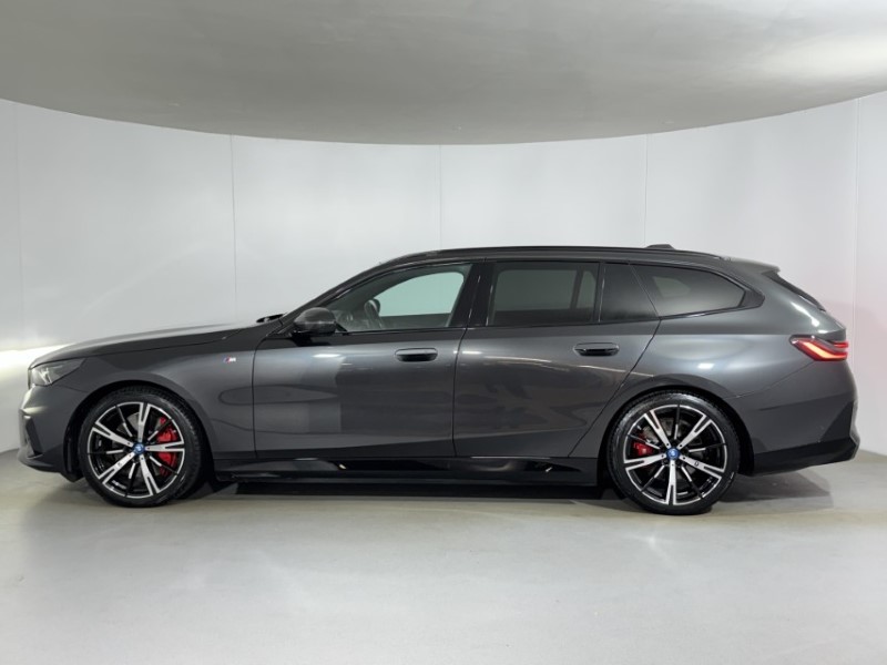 2025 (75) BMW I5 250kW eDrive40 M Sport Pro 84kWh 5dr Auto 5588224
