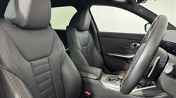 2024 (74) BMW 3 SERIES 320i M Sport 5dr Step Auto 5595095