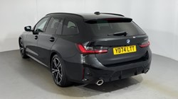 2024 (74) BMW 3 SERIES 320i M Sport 5dr Step Auto 5595118