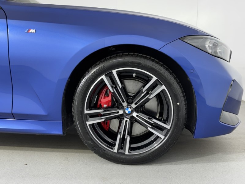2025 (75) BMW 3 SERIES 320i M Sport 4dr Step Auto 5616536