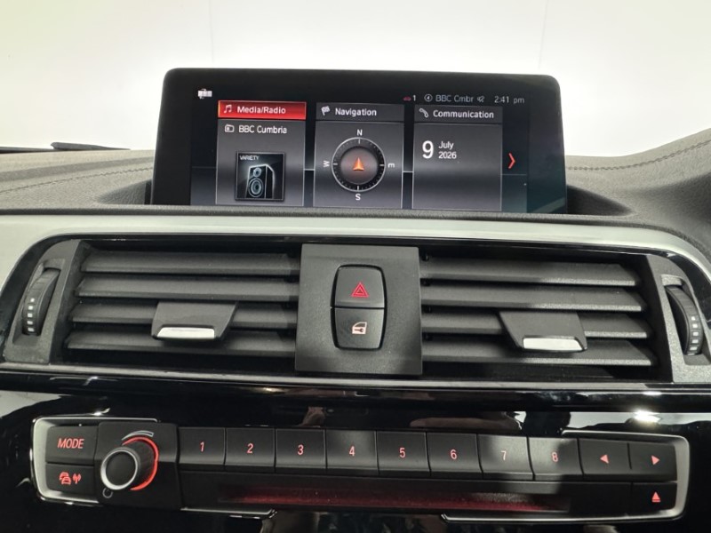 2019 (19) BMW 1 SERIES 120d xDrive M Sport Shadow Ed 5dr Step Auto 5597397