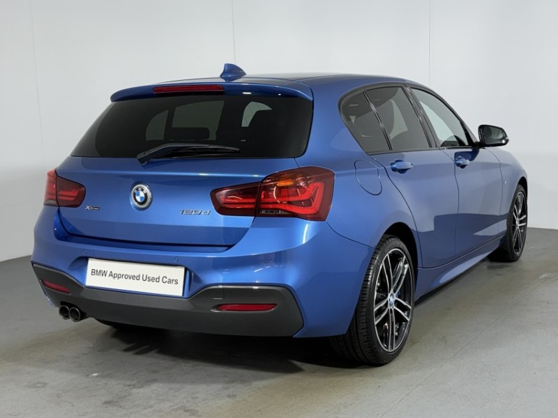 2019 (19) BMW 1 SERIES 120d xDrive M Sport Shadow Ed 5dr Step Auto 5597439