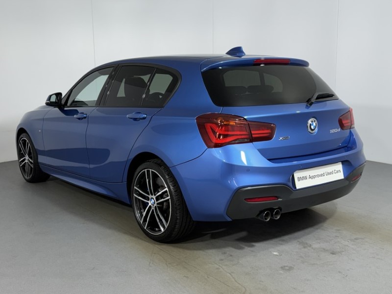 2019 (19) BMW 1 SERIES 120d xDrive M Sport Shadow Ed 5dr Step Auto 5597438