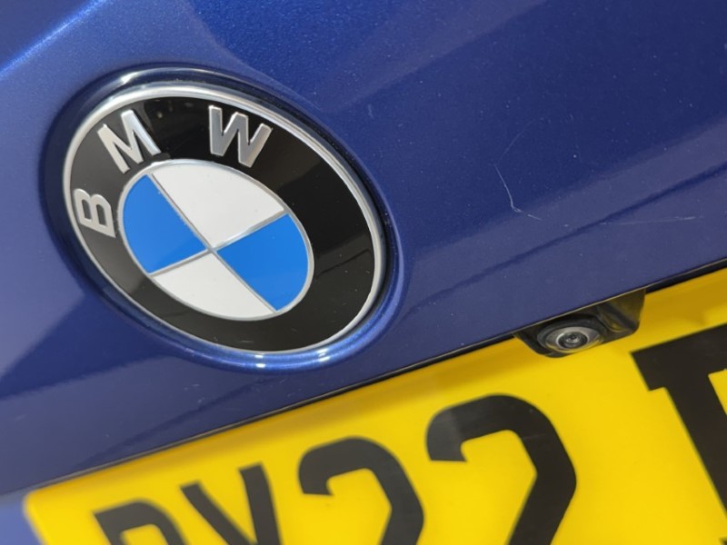 2022 (22) BMW 3 SERIES 320i M Sport 5dr Step Auto 5591196