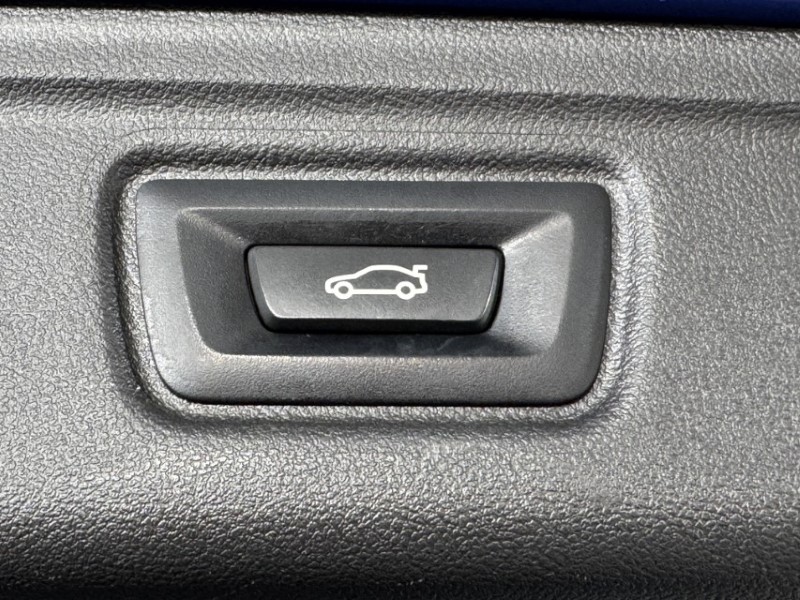 2022 (22) BMW 3 SERIES 320i M Sport 5dr Step Auto 5591192