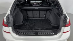 2021 (21) BMW 3 SERIES 330d MHT M Sport 5dr Step Auto 5590986
