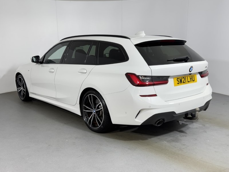 2021 (21) BMW 3 SERIES 330d MHT M Sport 5dr Step Auto 5591000