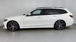 2021 (21) BMW 3 SERIES 330d MHT M Sport 5dr Step Auto 5590999