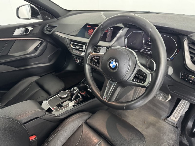 2021 (21) BMW 1 SERIES 120d M Sport 5dr Step Auto 5601923