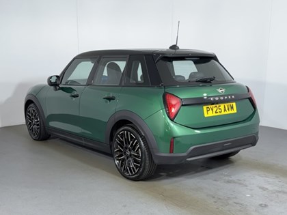 2025 (25) MINI COOPER 1.5 C Exclusive 5dr Auto