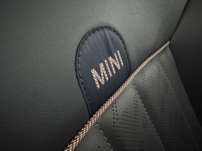 2025 (25) MINI COOPER 1.5 C Exclusive 5dr Auto 5609921