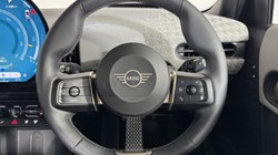 2025 (25) MINI COOPER 1.5 C Exclusive 5dr Auto 5609900