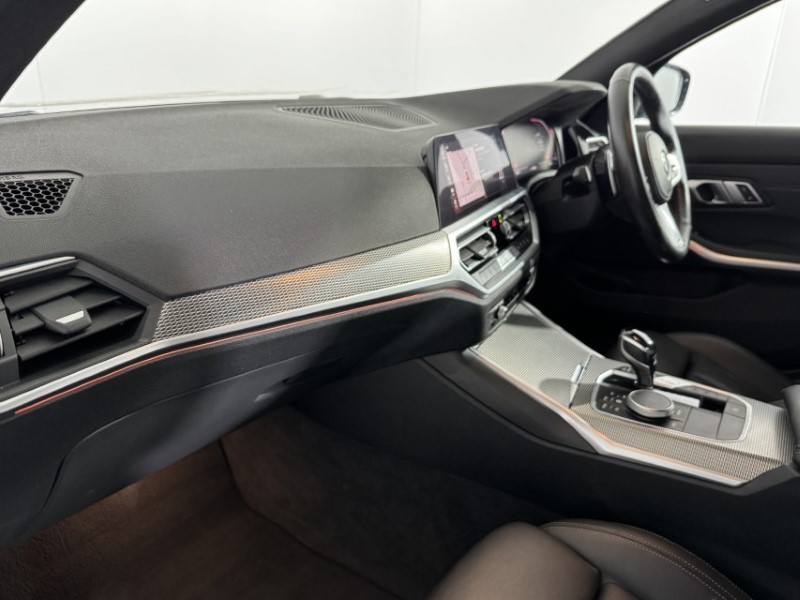 2020 (70) BMW 3 SERIES 320i M Sport 4dr Step Auto 5642365