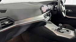 2020 (70) BMW 3 SERIES 320i M Sport 4dr Step Auto 5642365