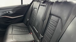 2020 (70) BMW 3 SERIES 320i M Sport 4dr Step Auto 5642355
