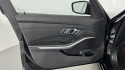 2020 (70) BMW 3 SERIES 320i M Sport 4dr Step Auto 5642367