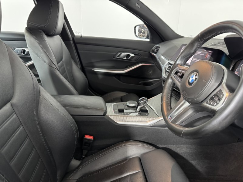 2020 (70) BMW 3 SERIES 320i M Sport 4dr Step Auto 5642336