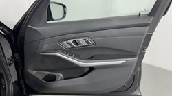 2020 (70) BMW 3 SERIES 320i M Sport 4dr Step Auto 5642337