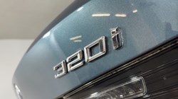 2019 (19) BMW 3 SERIES 320i Sport 4dr Step Auto 5608166
