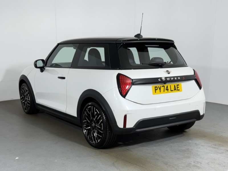 2025 (74) MINI COOPER 2.0 S Exclusive 3dr Auto