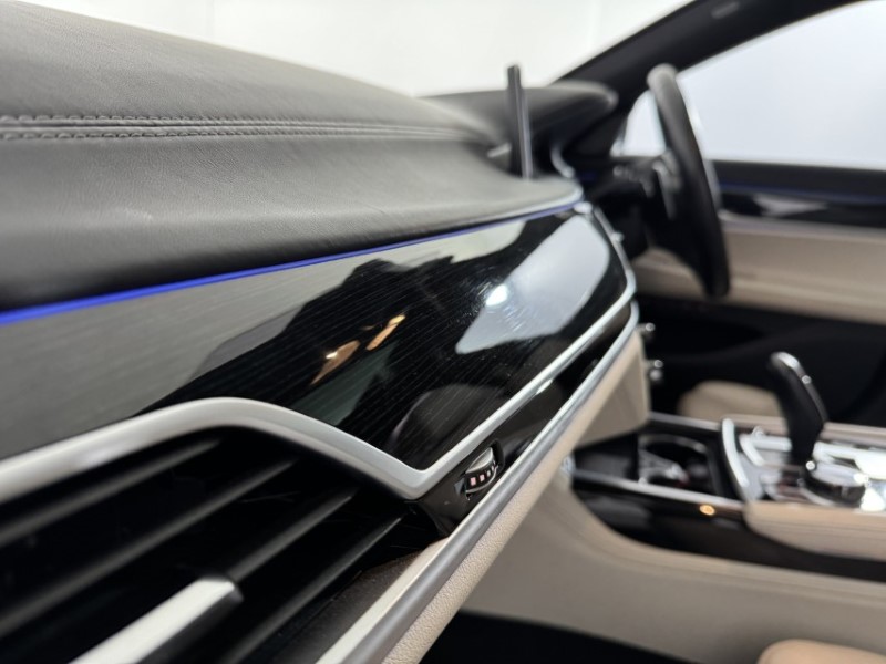 2019 (69) BMW 7 SERIES 745Le xDrive M Sport 4dr Auto 5941091