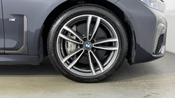 2019 (69) BMW 7 SERIES 745Le xDrive M Sport 4dr Auto 5941069